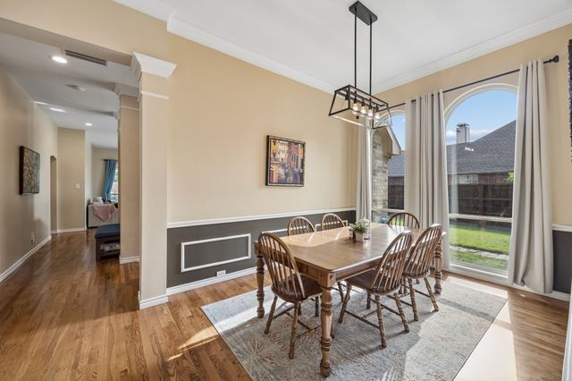 1420 Oakwood Court, Flower Mound, TX 75028