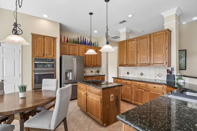 1420 Oakwood Court, Flower Mound, TX 75028