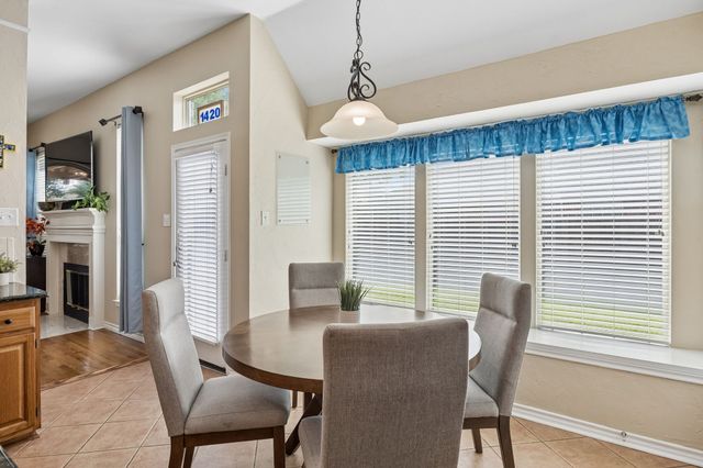 1420 Oakwood Court, Flower Mound, TX 75028