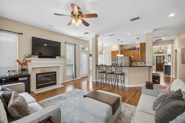 1420 Oakwood Court, Flower Mound, TX 75028