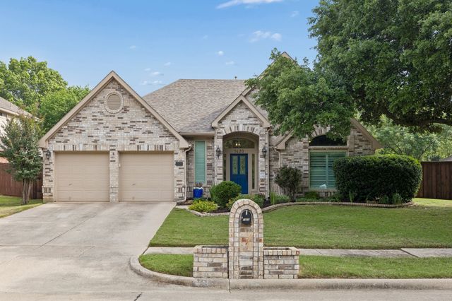 1420 Oakwood Court, Flower Mound, TX 75028