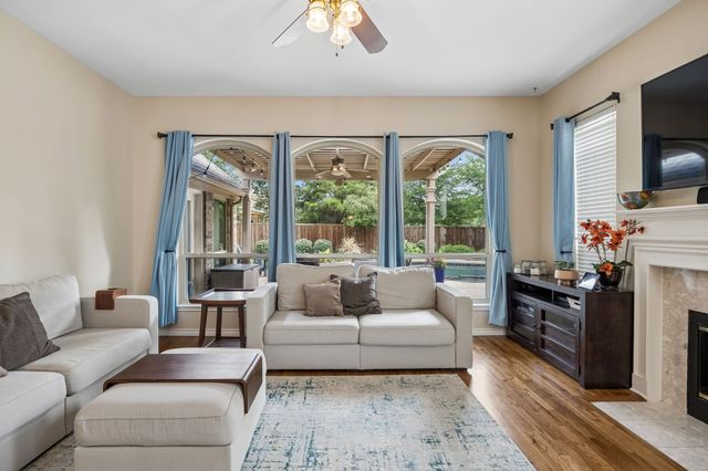 1420 Oakwood Court, Flower Mound, TX 75028