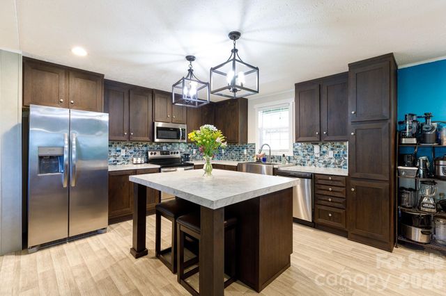 1283 Countryside Drive, Blackstock, SC 29014
