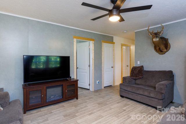 1283 Countryside Drive, Blackstock, SC 29014
