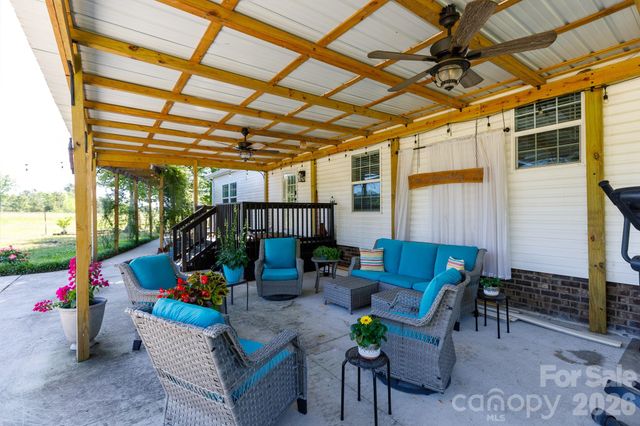 1283 Countryside Drive, Blackstock, SC 29014
