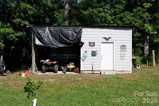 1283 Countryside Drive, Blackstock, SC 29014