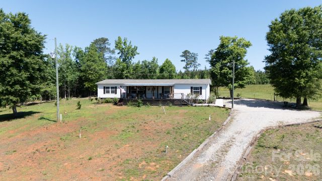 1283 Countryside Drive, Blackstock, SC 29014