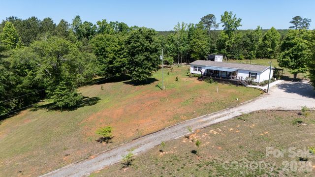 1283 Countryside Drive, Blackstock, SC 29014