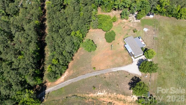 1283 Countryside Drive, Blackstock, SC 29014