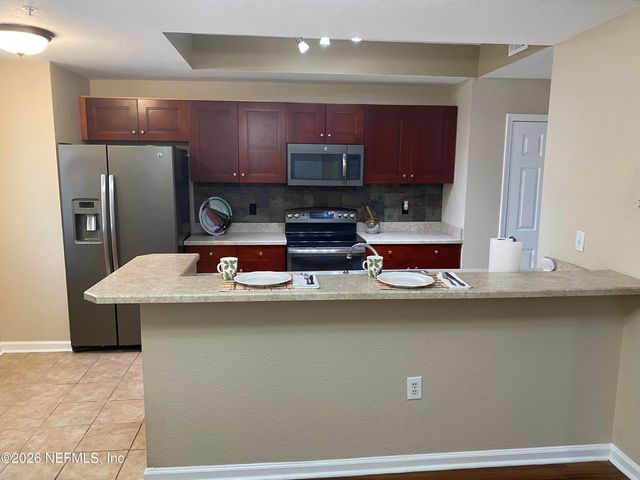 10075 GATE Parkway NE 2010, Jacksonville, FL 32246
