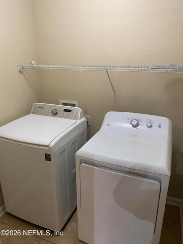 10075 GATE Parkway NE 2010, Jacksonville, FL 32246