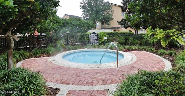 10075 GATE Parkway NE 2010, Jacksonville, FL 32246