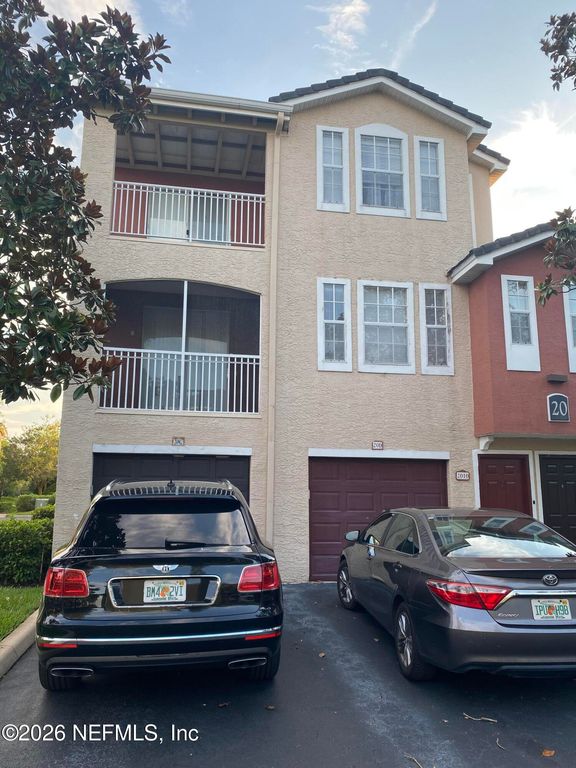 10075 GATE Parkway NE 2010, Jacksonville, FL 32246