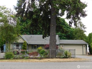 25003 16th Avenue S, Des Moines, WA 98198