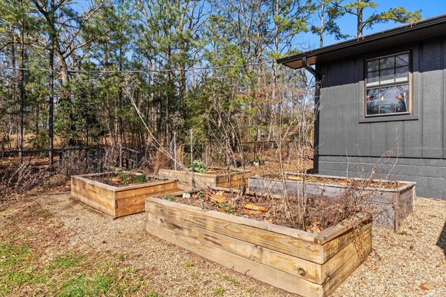 8317 Alvin Lane, Little Rock, AR 72227