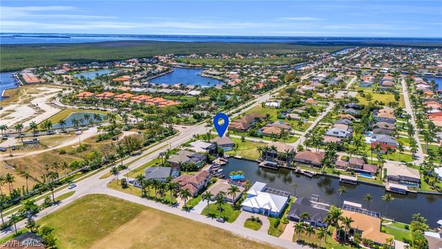 1629 El Dorado PKWY W, Cape Coral, FL 33914