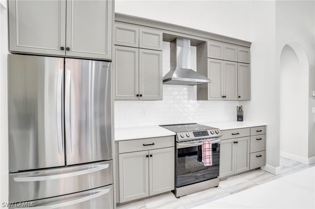 1629 El Dorado PKWY W, Cape Coral, FL 33914