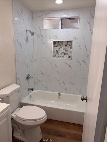 10255 California, South Gate, CA 90280