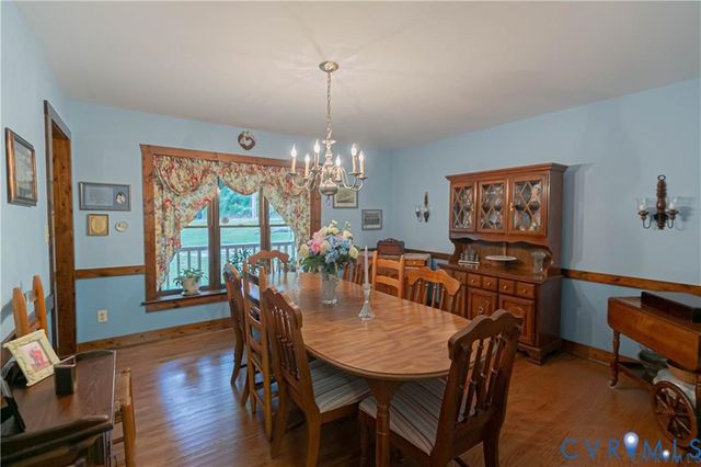 19321 River Rd, Chesterfield, VA 23838