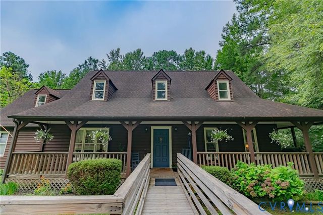 19321 River Rd, Chesterfield, VA 23838