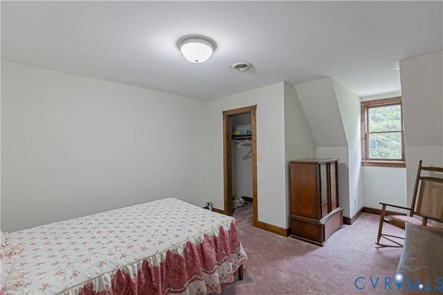 19321 River Rd, Chesterfield, VA 23838