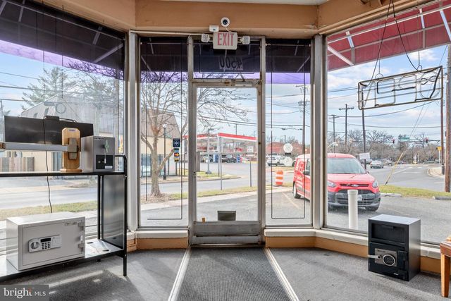 4500 QUEENSBURY, Riverdale, MD 20737