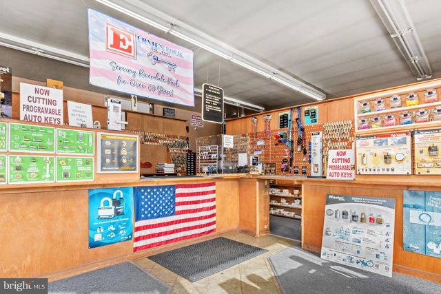 4500 QUEENSBURY, Riverdale, MD 20737