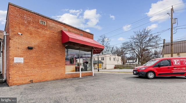 4500 QUEENSBURY, Riverdale, MD 20737