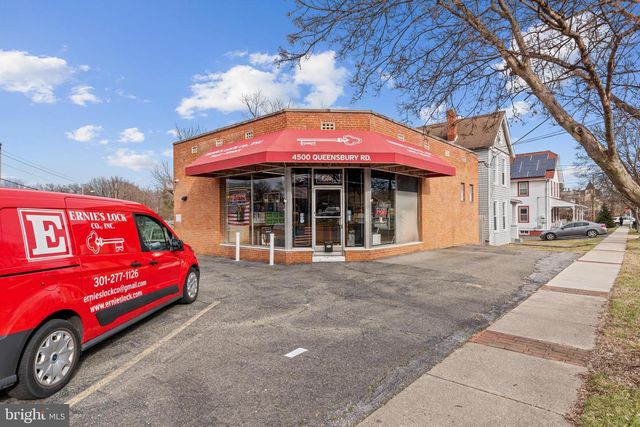 4500 QUEENSBURY, Riverdale, MD 20737