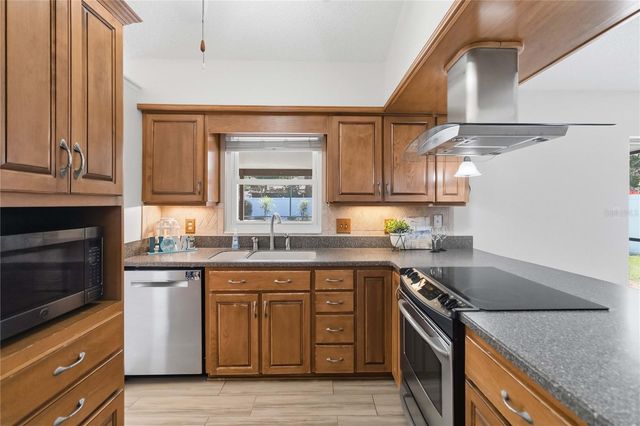 665 MURPHY ROAD, Winter Springs, FL 32708