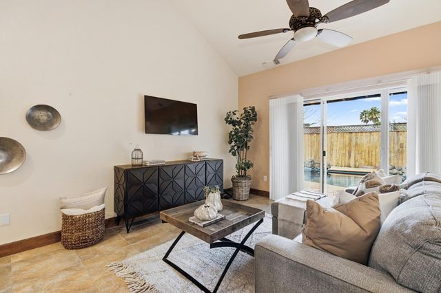 9153 Shady Hollow Way, Fair Oaks, CA 95628