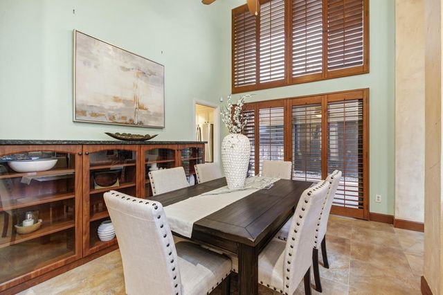 9153 Shady Hollow Way, Fair Oaks, CA 95628