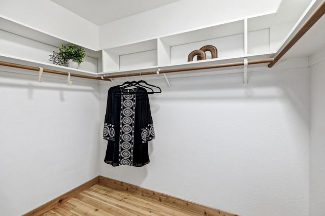 9153 Shady Hollow Way, Fair Oaks, CA 95628