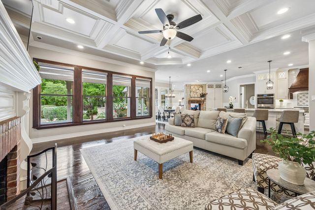 1 Woody Crest Circle, Fairview, TX 75069