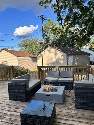 3750 Sheridan Avenue N, Minneapolis, MN 55412