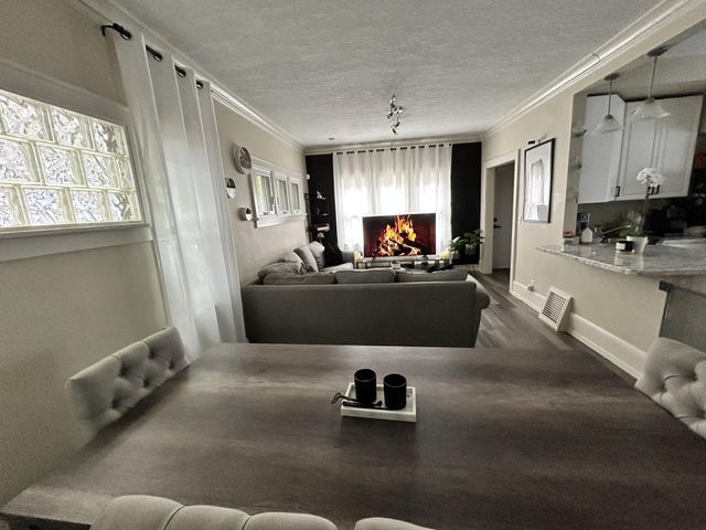 3750 Sheridan Avenue N, Minneapolis, MN 55412