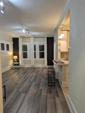 3750 Sheridan Avenue N, Minneapolis, MN 55412