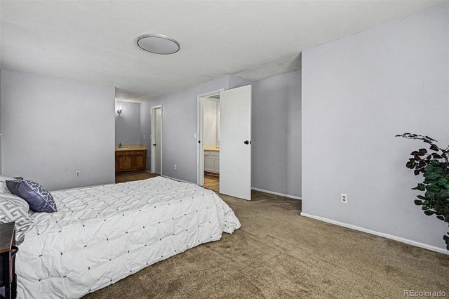 4244 S Bahama Street, Aurora, CO 80013