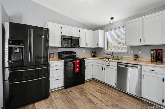 4244 S Bahama Street, Aurora, CO 80013