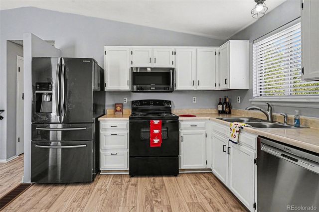 4244 S Bahama Street, Aurora, CO 80013