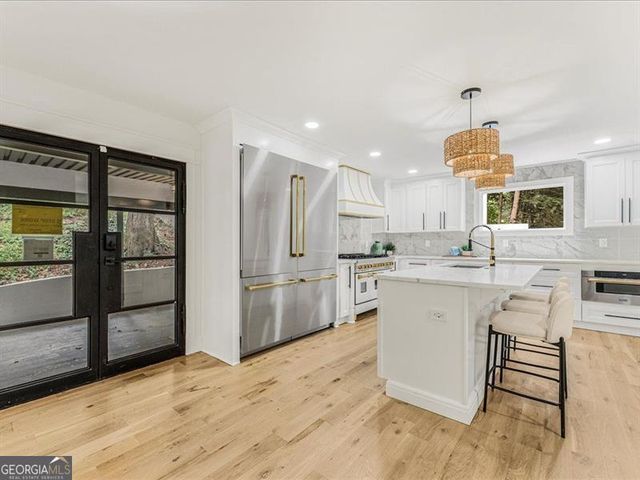 1153 Dawn View Lane, Atlanta, GA 30327