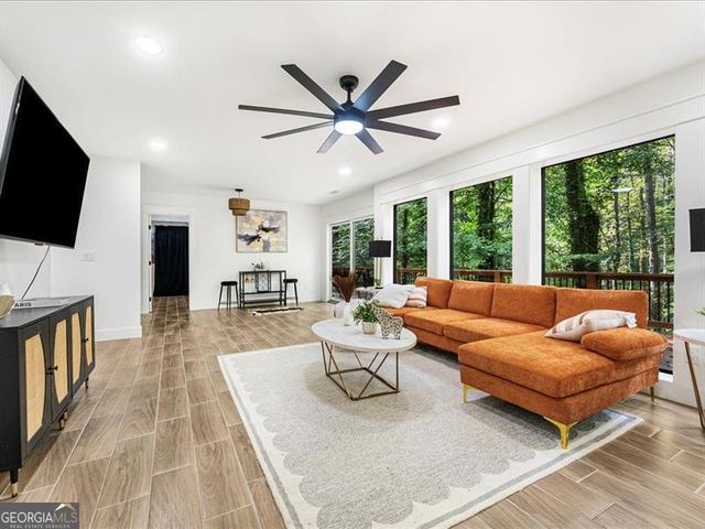 1153 Dawn View Lane, Atlanta, GA 30327
