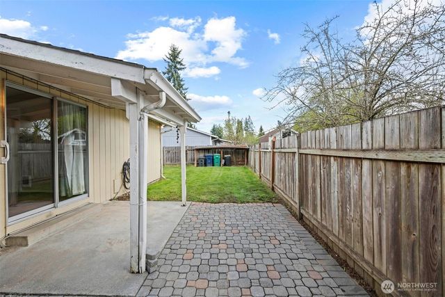 9017 57th Drive NE, Marysville, WA 98270