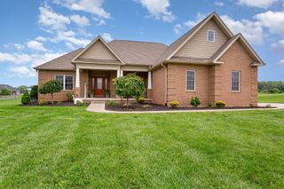 5582 Hayesville Road, Circleville, OH 43113