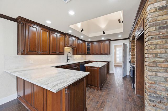 7401 Bent Trail, Mansfield, TX 76063