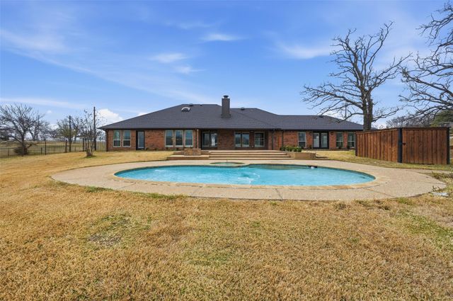 7401 Bent Trail, Mansfield, TX 76063