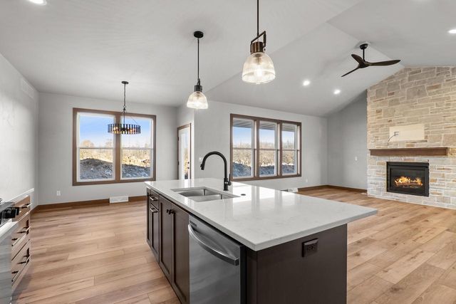 338 Rawley COURT, Two Rivers, WI 54241