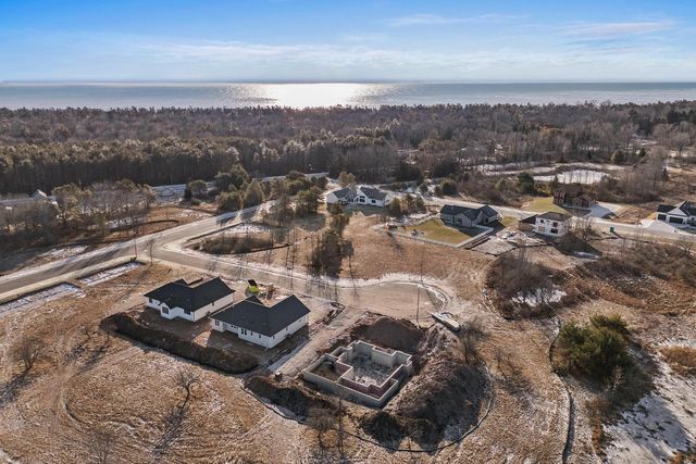 338 Rawley COURT, Two Rivers, WI 54241