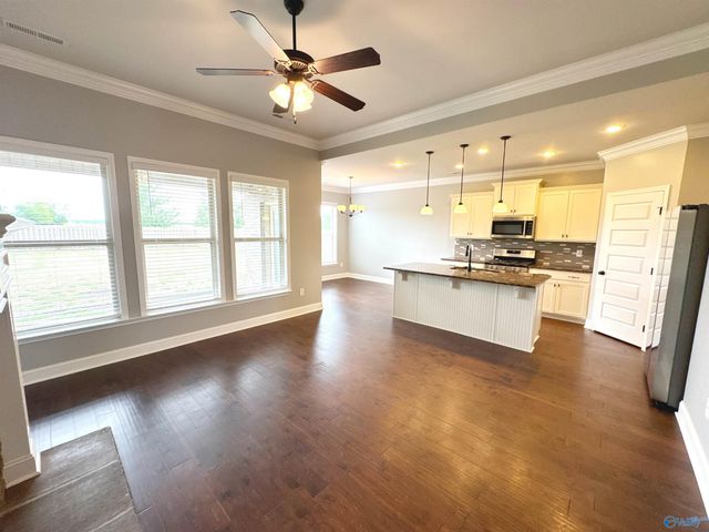 116 Kinglet Way, Madison, AL 35756