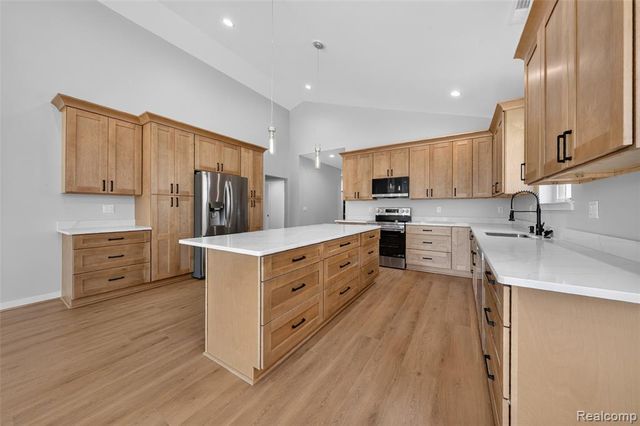 29668 Old North River Road, Harrison Twp, MI 48045
